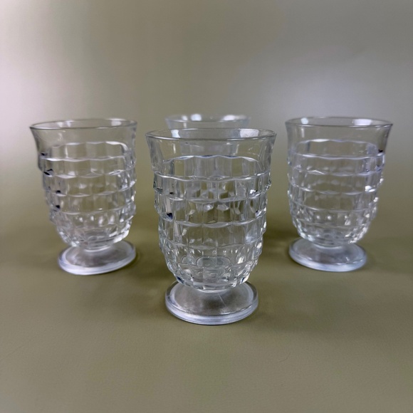 Vintage Indiana Glass Footed Juice Cups | Clear Paneled Tumblers | Set of 4 - Picture 11 of 12